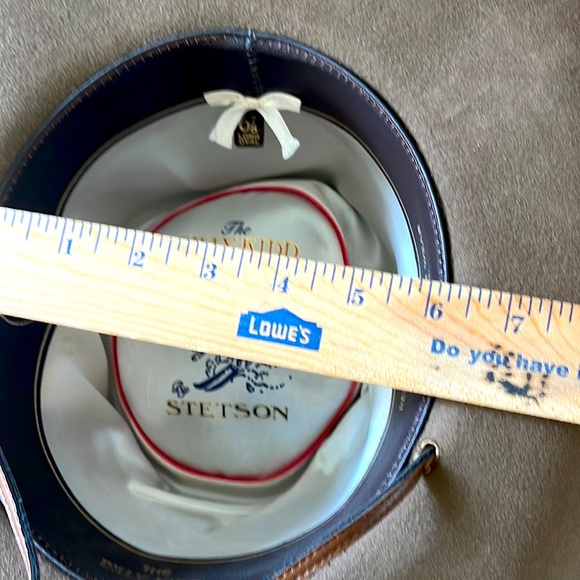 Stetson “Billy Kidd” Cowboy Hat. Custom Feather, beaded band.Light Brown.6 7/8’s - Picture 15 of 16